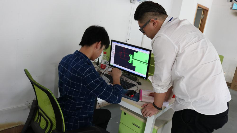 零件加工研发